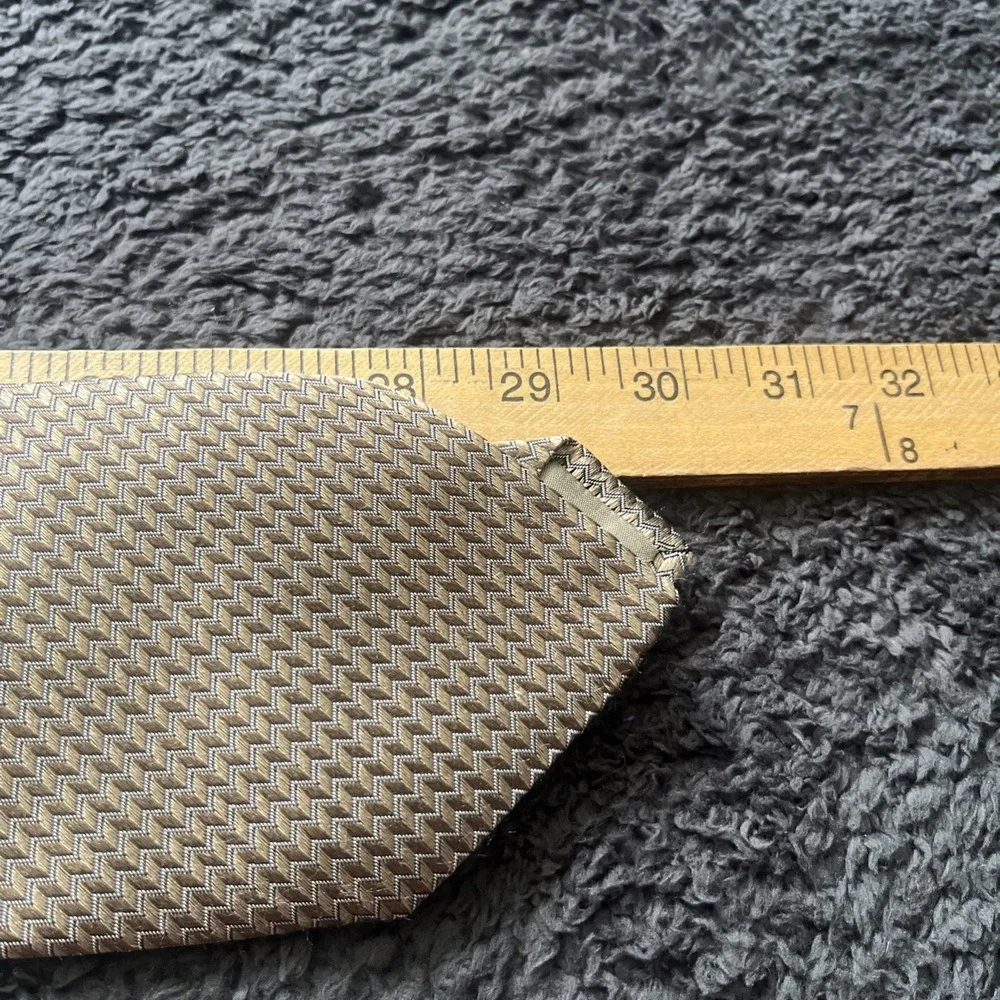 Armani Collezioni Necktie Mens Gold Geometric Silk Italy Luxury Designer Tie